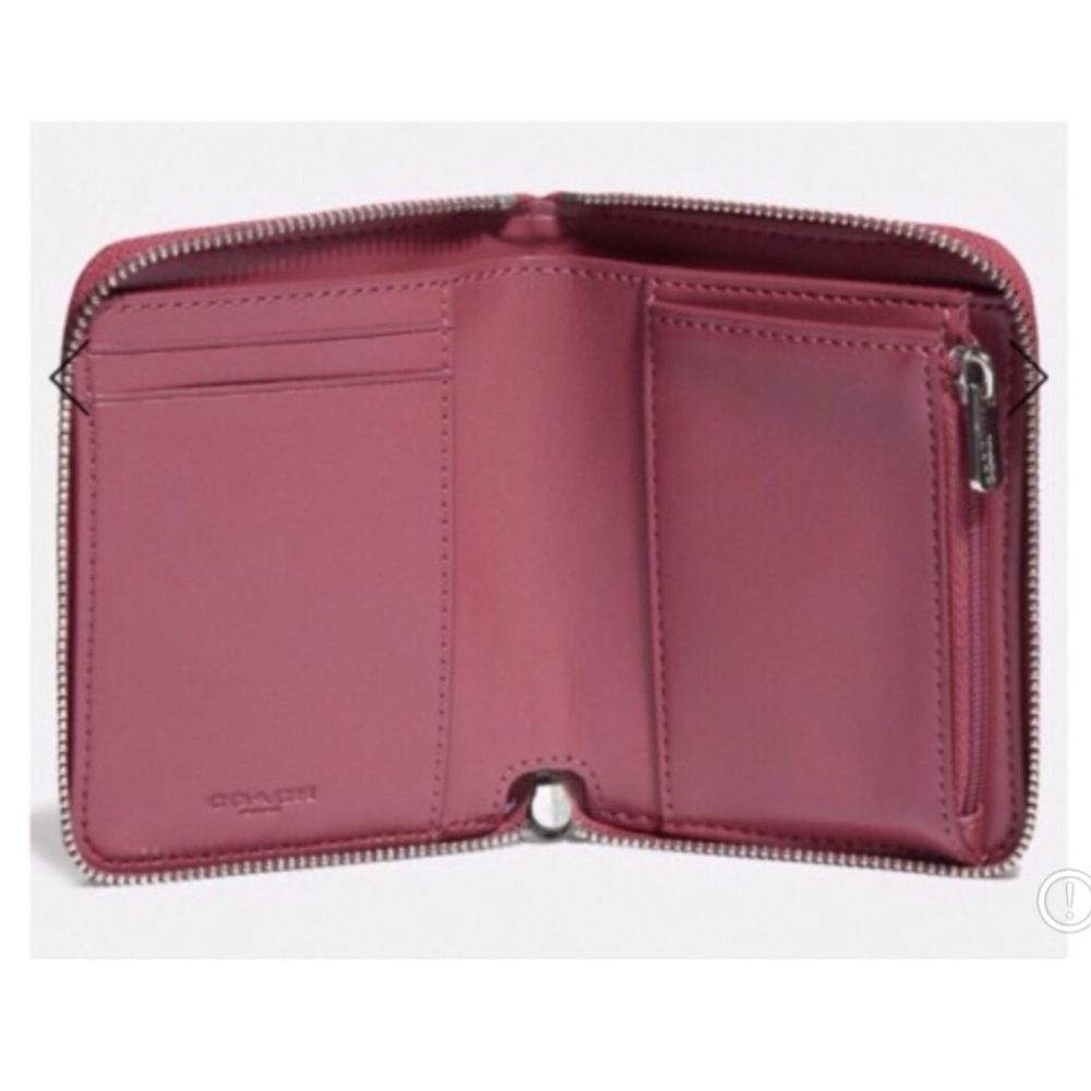 🌸 COACH Strawberry Leather Zip Around Wallet NWT - Picture 7 of 8